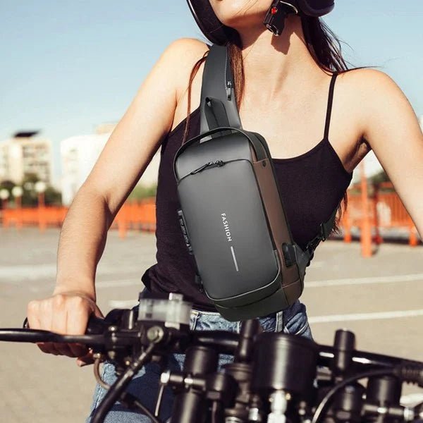 ChargeGuard™ | Oplaadkracht en bescherming in één slimme tas - Midado